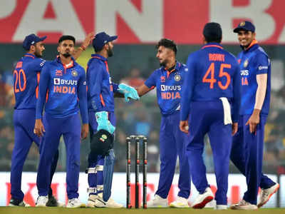 Ind vs Sl 1st ODI Highlights: शनाका का शतक बेकार, विराट कोहली की पारी के बाद गेंदबाजों के दम पर जीता भारत