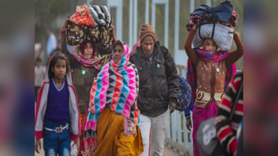 गंगासागर मेले में सभी संकेत हिंदी, अंग्रेजी, और बांग्ला में...तीर्थयात्रियों के लिए बड़ी सुगमता