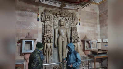 Shivpuri Jain Mandir Theft:  शिवपुरी जैन मंदिर से भगवान आदिनाथ और शांतिनाथ की मूर्तियों की चोरी, सीसीटीवी में दिखे चोर