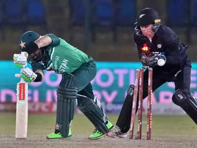 PAK vs NZ 2nd ODI Highlights: बाबर आजम भी पाकिस्तान को नहीं दिला पाए जीत, कॉन्वे ने लगाई गेंदबाजों की क्लास 