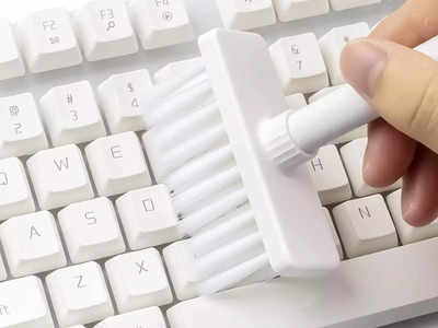 Cleaning Brush से कीबोर्ड के गैप्स को क्लीन करना है आसान, छोटे साइज में उपलब्ध