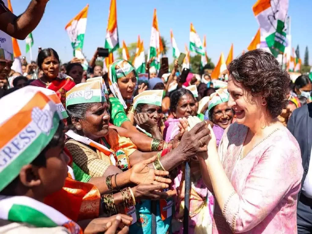 Congress leader Priyanka Gandhi Vadra meets with women supporters during partys Na Nayaki women conference