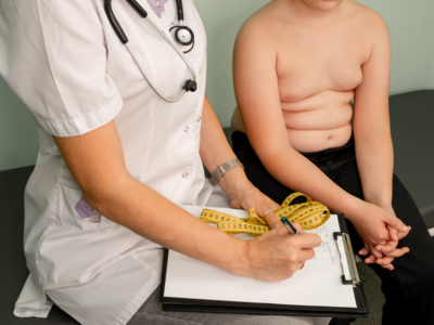 Obesity In Children: കുട്ടികളിലെ അമിത വണ്ണം; പുതിയ മാർഗ്ഗ നിർദ്ദേശങ്ങളുമായി അമേരിക്കൻ അക്കാദമി ഓഫ് പീഡിയാട്രിക്‌സ്