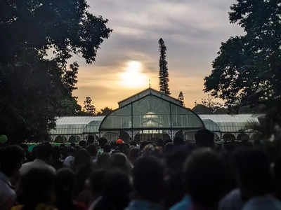 Lalbagh Gardens Flower Exhibition: ఈ ఫ్లవర్ షోను చూసేందుకు జనం లక్షలాదిగా ఎగబడతారు.. ఇంతకీ ఎందుకంత ప్రత్యేకత..?