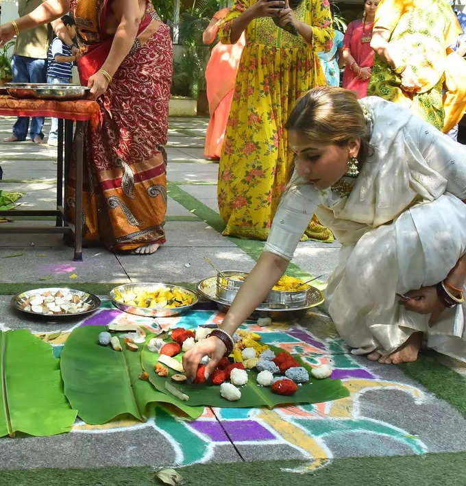 அவர் மட்டும் மிஸ்ஸிங்