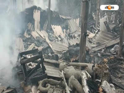 Mecheda Fire: ভোরের আগুনে পুড়ে ছাই সরস্বতী প্রতিমা, লোন মেটানোর চিন্তায় প্রতিমা শিল্পী