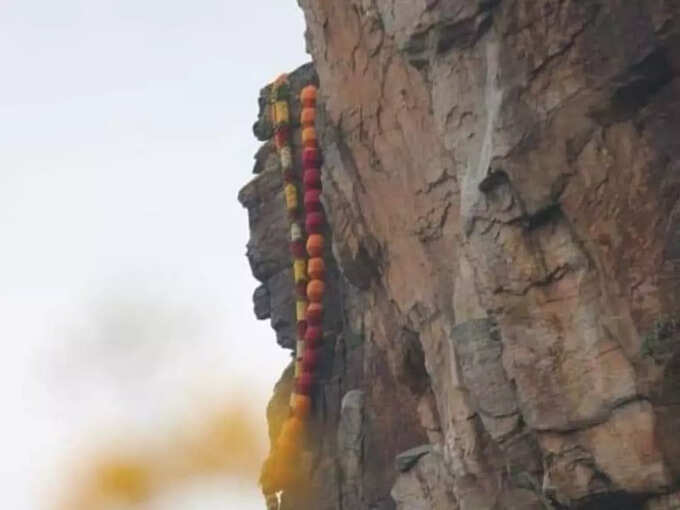 ಅತಿಥಿ ಗೃಹಗಳು ಮತ್ತು ಕುಟೀರಗಳು ತುಂಬಾ ದುಬಾರಿ