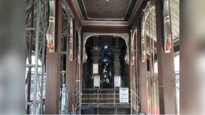 धक्कादायक! कोल्हापुरातील अंबाबाई मंदिरातील गरुड मंडप धोकादायक स्थितीत; मुख्य खांबच वाळवीने पोखरले