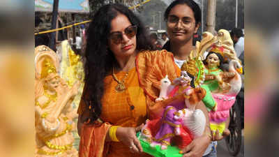 Saraswati Puja 2023: পুরোহিত না পেলে ঘরে নিজেই করুন সরস্বতী পুজো, জেনে নিন পুজোর পদ্ধতি