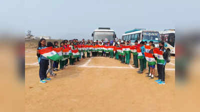 ये क्रिकेट के दिवाने नहीं, Hockey World Cup देखने झारखंड से पहुंचे राउरलकेला, खेल प्रशंसकों की देखिए तस्वीरें