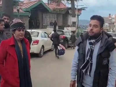 हिमाचल: CM सुक्खू के इंतजार में टूटा JOA-IT अभ्यर्थियों का सब्र, रोते हुए बोले- अब भगवान से नौकरी मांगे क्या?
