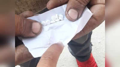 Chhindwara: क्‍लास में नशे की गोलियां खाकर बेसुध हुए 5 स्‍टूडेंट, हालत बिगड़ने पर अस्‍पताल में कराया भर्ती