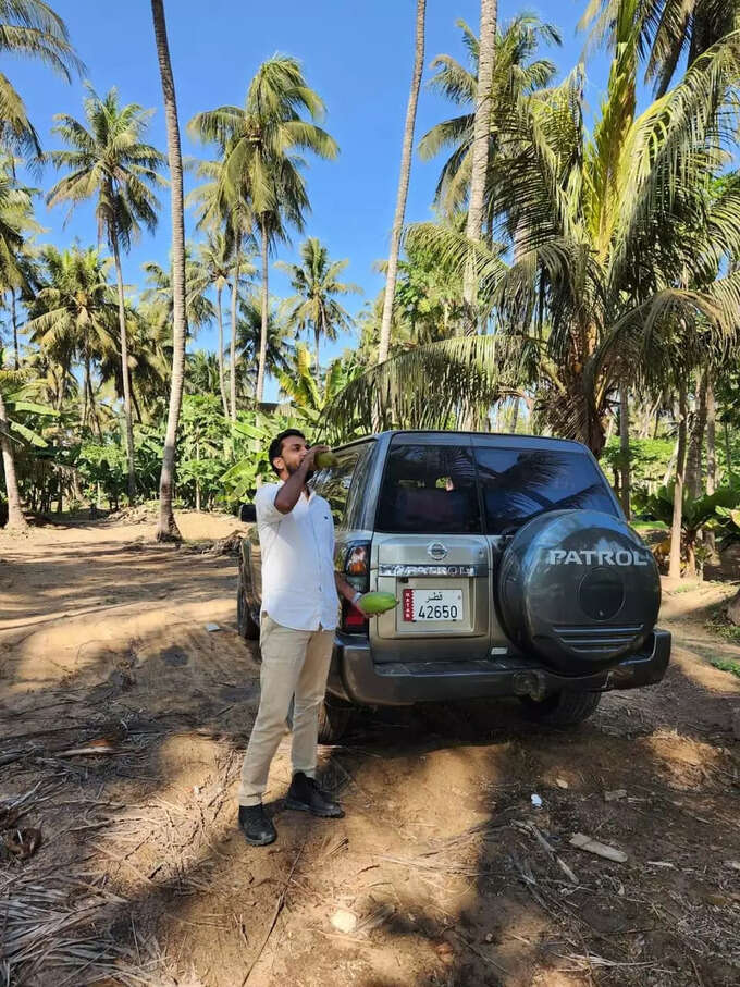 റബ് അല്‍-ഖാലി ബോൾഡർ വഴി തന്നെയാണ് തിരിച്ച് വരുന്നതും