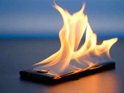 सॅमसंग स्मार्टफोन युजर द्या लक्ष, या टिप्स तुमच्या डिव्हाइसला ठेवतील Over Heating पासून सुरक्षित