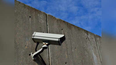 चौकी के अंदर रिश्वत मांगने का आरोप, गवाही देने वाले CCTV पड़े हैं बंद