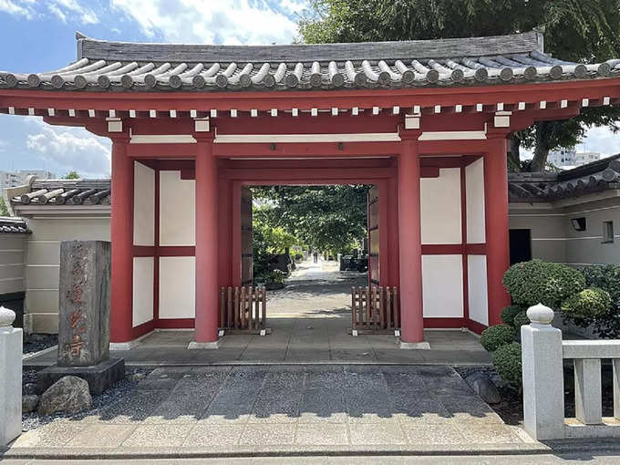 जापान के रेंकोजी मंदिर में रखी हैं नेताजी सुभाष चंद्र बोस की अस्थियां, जानिए मंदिर क्यों है खास 