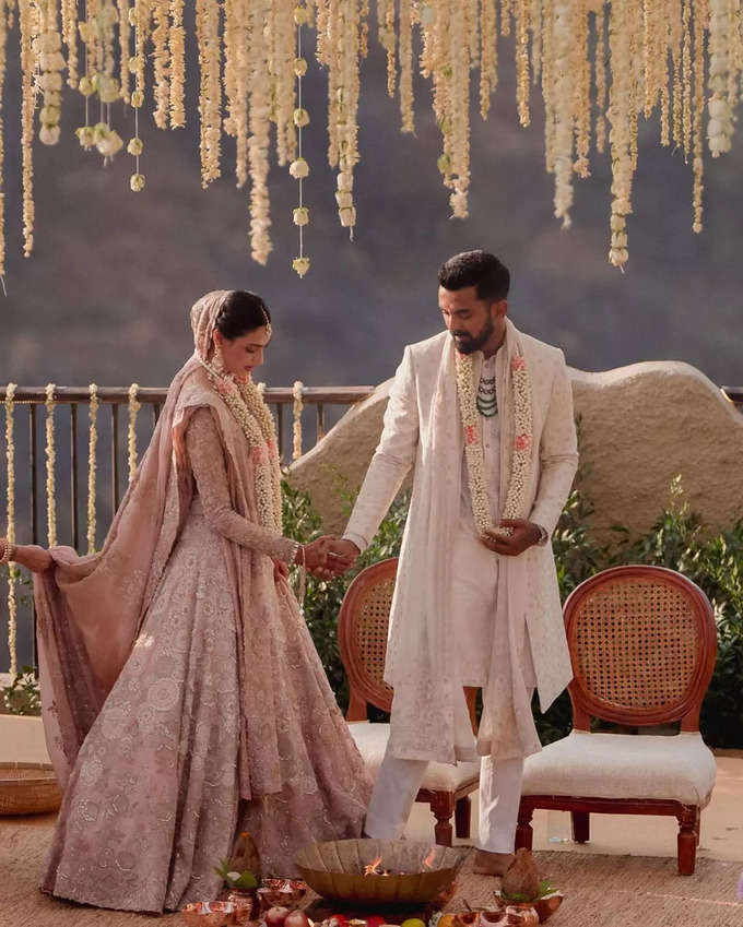 athhiya rahul wedding pic