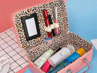 Makeup Kit Box: कॉस्मेटिक और मेकअप कैरी करने के लिए बेस्ट हैं ये बॉक्स, आकर्षक है इनका लुक