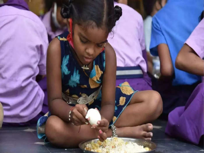 Mid Day Meals : ಚಿಕ್ಕಿ, ಬಾಳೆಹಣ್ಣು ಬೇಡವಂತೆ, ಶೇ.80 ರಷ್ಟು ಶಾಲಾ ಮಕ್ಕಳಿಗೆ ಮೊಟ್ಟೆಯೇ ಬೇಕಂತೆ