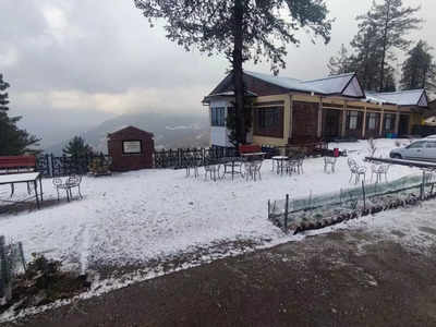 Himachal Weather News: बर्फबारी और बारिश से हिमाचल की 265 सड़कें बंद, 30 जनवरी तक बारिश की चेतावनी