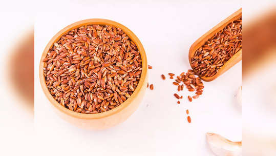 Red Rice Benefits: சிவப்பு அரிசி சர்க்கரை நோயாளிகளுக்கு ஏற்றதா? யார் எல்லாம் சாப்பிடக் கூடாது?