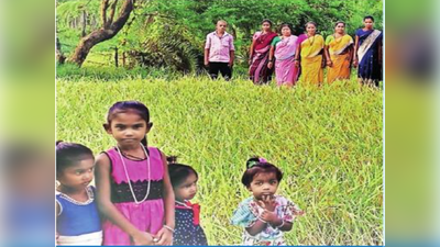 स्वखर्चातून आदिवासींना दिले ५०० किलो बियाणे; डहाणू औष्णिक प्रकल्पातील जिग्नेशभाई बारी यांची दानत