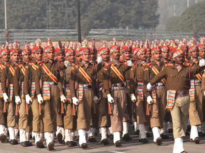 रोज करावी लागते एक्सरसाईज