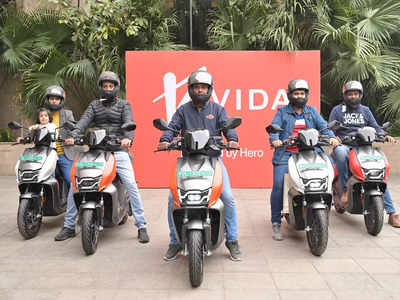 VIDA V1 इलेक्ट्रिक स्कूटर की दिल्ली समेत इन 3 शहरों में ग्राहकों को डिलीवरी शुरू, देखें कीमत-खासियत