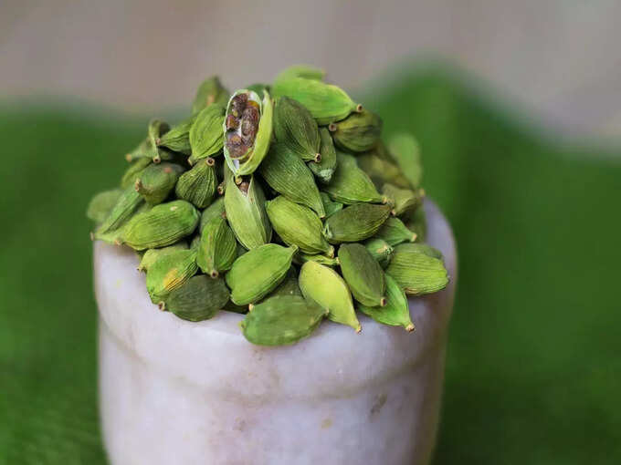 Benefits of Cardamom