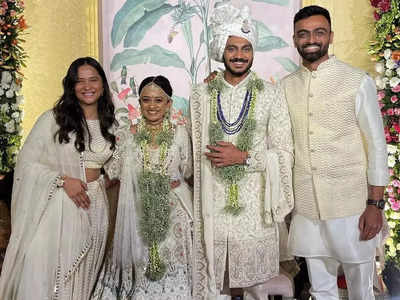 Axar Patel Wedding :ക്രിക്കറ്റില്‍ കല്യാണമേളം, അക്‌സര്‍ പട്ടേലിനും പ്രണയസാഫല്യം, ഇന്ത്യന്‍ ഓള്‍റൗണ്ടര്‍ വിവാഹിതനായി