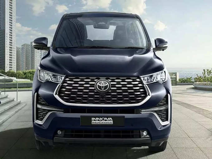 Toyota Innova Hycross लोगों के चुराएगी दिल