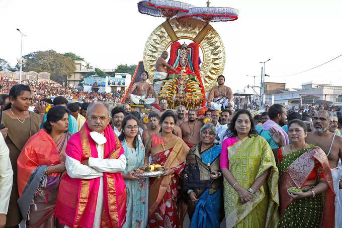 తిరుమలలో రథసప్తమి వేడుకలు.. వైభవంగా శ్రీవారికి వాహనసేవలు