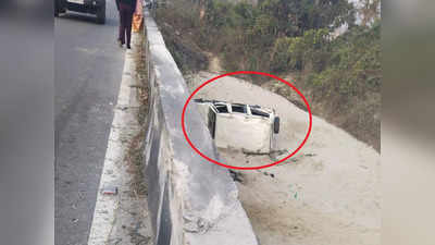 Jaipaiguri Accident: বিয়েবাড়িতে কান্নার রোল! বর-কনে সমেত কালিম্পংয়ের খাদে গাড়ি, মৃত ৩