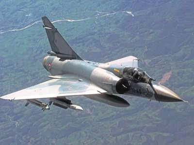 Mirage 2000 IAF: भारत ने फ्रांस से क्‍यों खरीदे थे सेकेंड हैंड मिराज 2000 फाइटर जेट? जानें परमाणु योद्धा की सीक्रेट कहानी