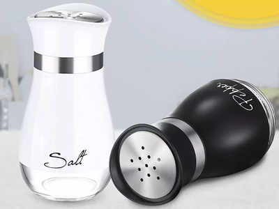 Salt And Pepper Shakers: नमक और अन्य मसाले रखने के लिए बेस्ट हैं ये शेकर, डाइनिंग को बनाएं बेहतर