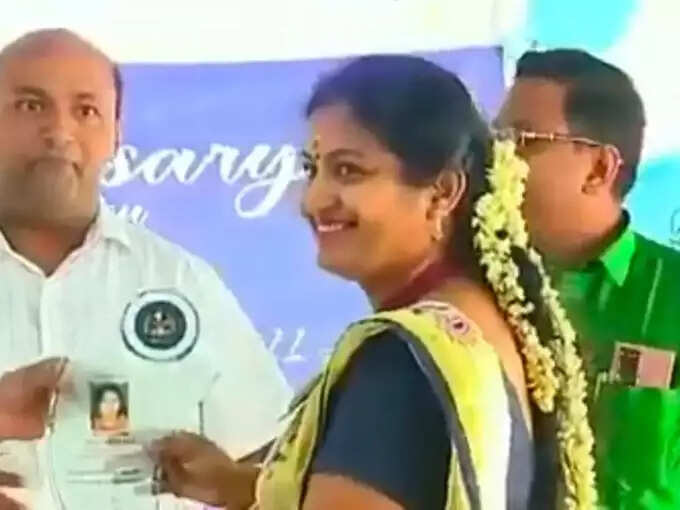 എട്ട് കോടി രൂപ ആന്റണിയുടെ അക്കൗണ്ടിലേക്ക്