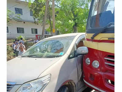 യുവാവിനെ കാറിലേക്ക് വലിച്ചു കയറ്റി, ലക്ഷങ്ങള്‍ തട്ടി വഴിയിലുപേക്ഷിച്ചു; അക്രമി സംഘം അപകടത്തിൽപ്പെട്ടു