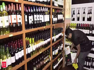 UP Liquor Rate: उत्‍तर प्रदेश में शराब के शौकीनों को लगने जा रहा झटका, 1 अप्रैल से बढ़ जाएंगे दाम