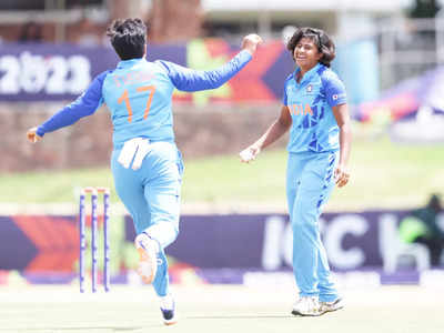 Indian Women Cricket Team : ধরাশায়ী ব্রিটিশ ব্রিগেড, ইতিহাস লেখার অপেক্ষায় শেফালিরা