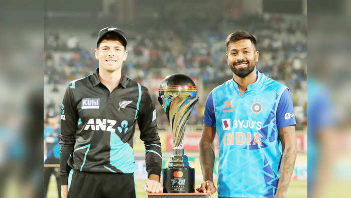 IND vs NZ 2nd T20I Live Score : চার উইকেট হারলেও জয়ের কাছে ভারত