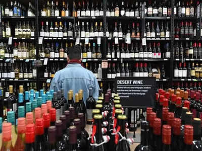 यूपी में महंगी होने जा रही है शराब... योगी सरकार ने लिया बड़ा फैसला