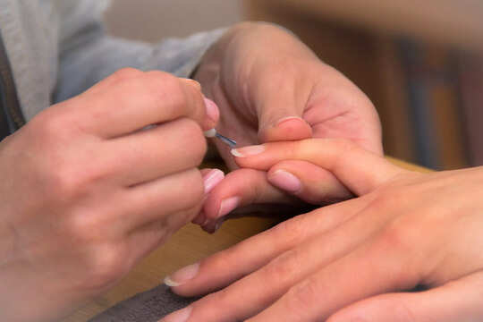 How to grow nails faster: ఈ సింపుల్ టిప్స్తో.. మీ గోళ్లు అందంగా, ఆరోగ్యంగా పెరుగుతాయ్..! - know natural tips to grow nails faster and stronger - Samayam Telugu How to grow nails faster: ఈ సింపుల్ టిప్స్తో.. మీ గోళ్లు అందంగా, ఆరోగ్యంగా పెరుగుతాయ్..! - know natural tips to grow nails faster and stronger - Samayam Telugu