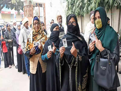 Muslim Votes: ಮುಸ್ಲಿಮರ ವೋಟು ಎಲ್ಲರಿಗೂ ಬೇಕು! ಅಲ್ಪಸಂಖ್ಯಾತರ ಮತ ಗಿಟ್ಟಿಸಲು ರಾಜಕೀಯ ಪಕ್ಷಗಳ ಕಸರತ್ತು!