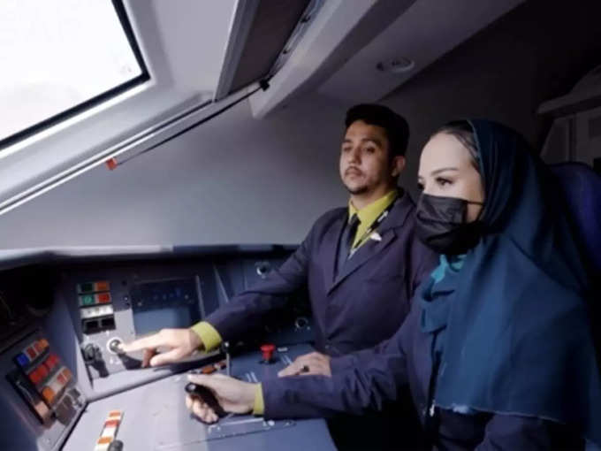 Saudi woman Train Driver