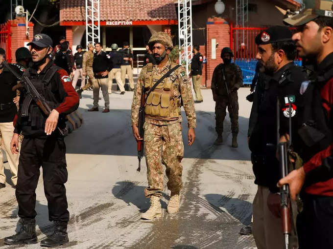 तहरीक-ए-तालिबान पाकिस्तान ने ली हमले की जिम्मेदारी