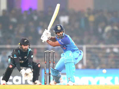 India vs New Zealand Pitch Report : জঘন্য উইকেট, আসেনি একটাও ছক্কা! বরখাস্ত হলেন ইকানা স্টেডিয়ামের পিচ কিউরেটর