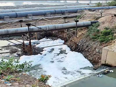 Noida News: पानी को ट्रीट किए बिना सीधे नाले में गिराना 6 सोसाइटीज को पड़ा महंगा, लगा करोड़ों का जुर्माना