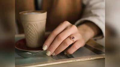 Ring Finger Palmistry: অনামিকায় লুকিয়ে ভবিষ্যত্‍, কত অর্থ উপার্জন করবেন সবই লেখা হাতের আঙুলে