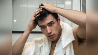 पुरुषांनो केसांची काळजी घेताना फॉलो करा या 5 बेसिक गोष्टी, टक्कल सोडा केस गळणार देखील नाही