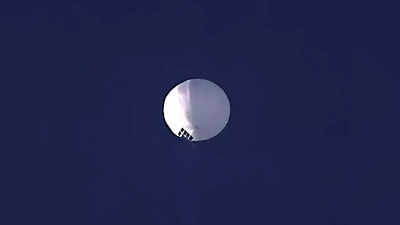 US China Spy Balloon:  चीन ने जासूसी गुब्‍बारे को बताया नागरिक प्‍लेन, कभी अमेरिका रखता था दुश्‍मन पर नजर, आज मचा रहा है इतना शोर